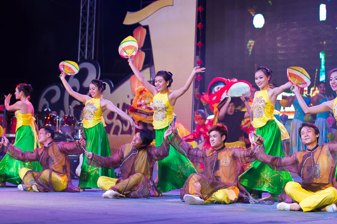 Folkloristic dances for 2014 lunar New Year Tet celebration, Hoi An, Quang Nam Province, Viet Nam, Indochina, South East Asia.