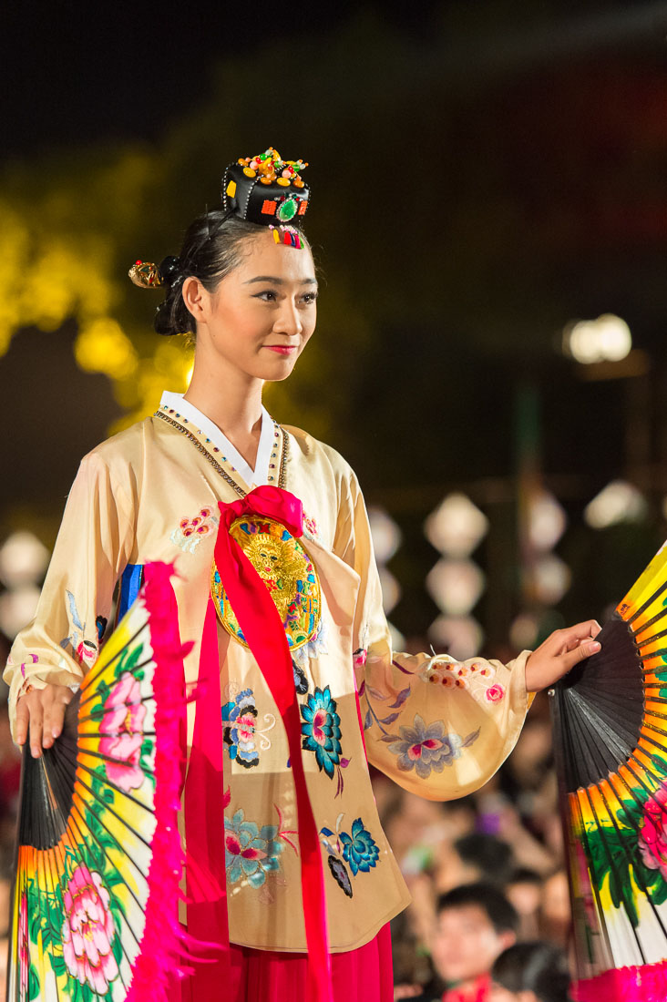 Vietnamese model wearing a Korean traditional costume during the Oriental Night at Hue Festival 2014, Thua ThienâHue Province, Viet Nam, Indochina, South East Asia.